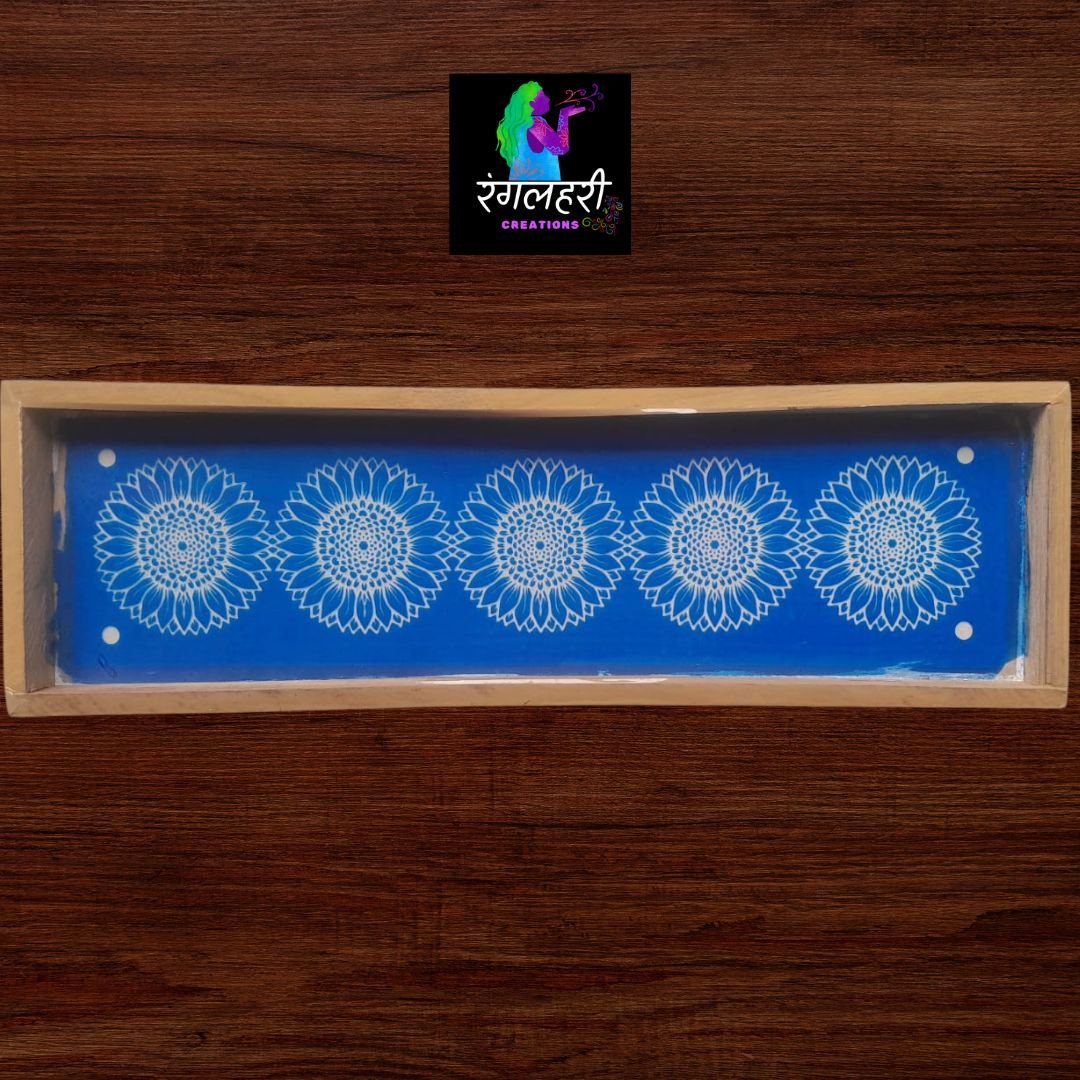 W6 : 17 By 5 Wooden Border Rangoli Stencil Main image
