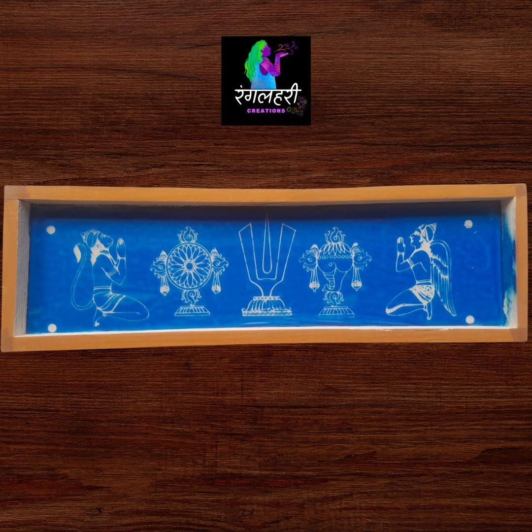 W8 : 17 By 5 Wooden Border Rangoli Stencil Shanku Chakra Main image