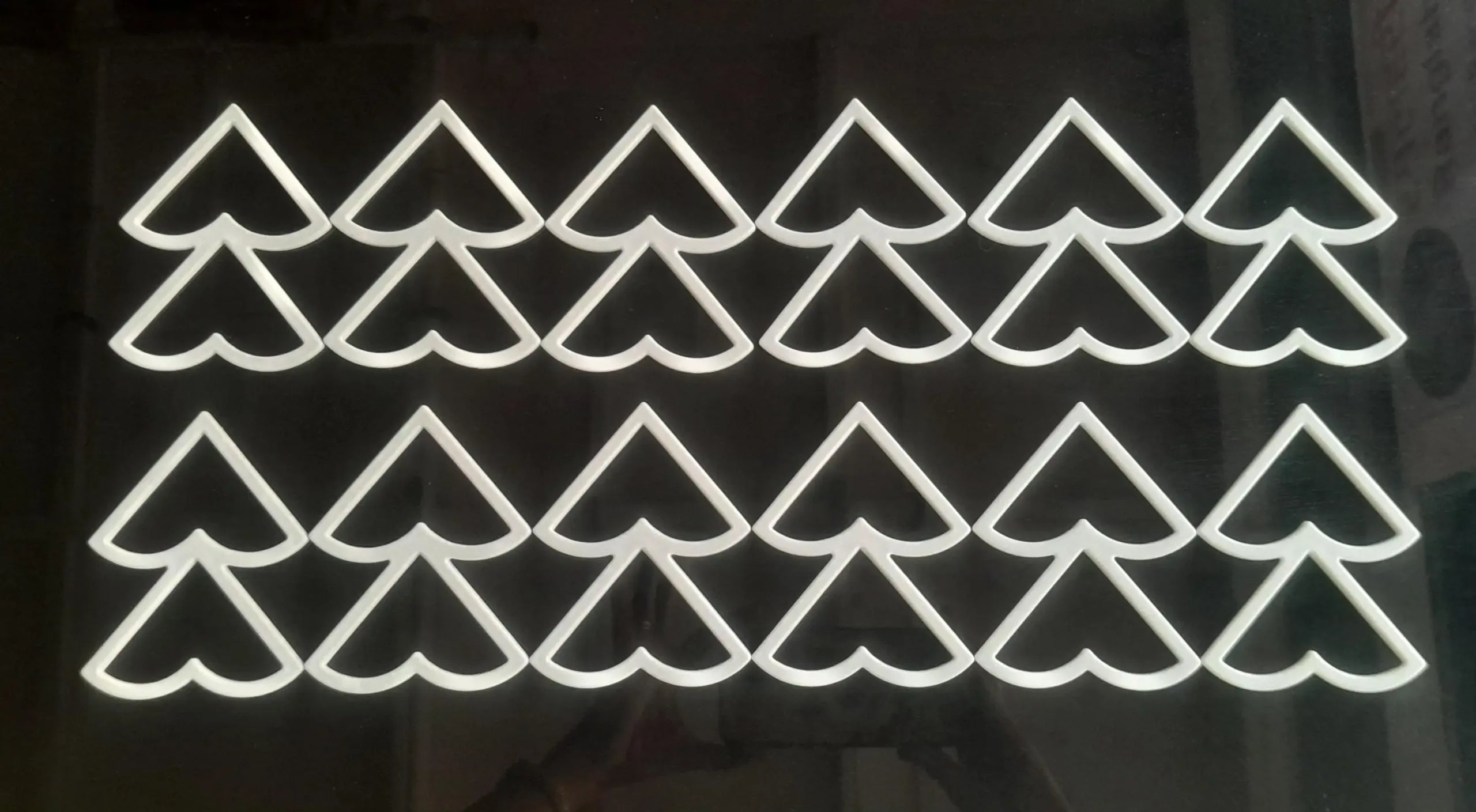 RRS08: Muggu Kolam Set of 130pcs : Readymade Rangoli Set